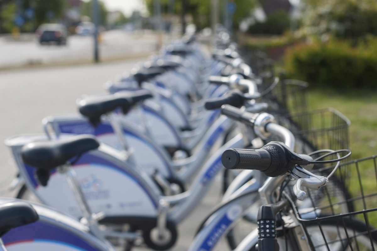 自転車広告イメージ